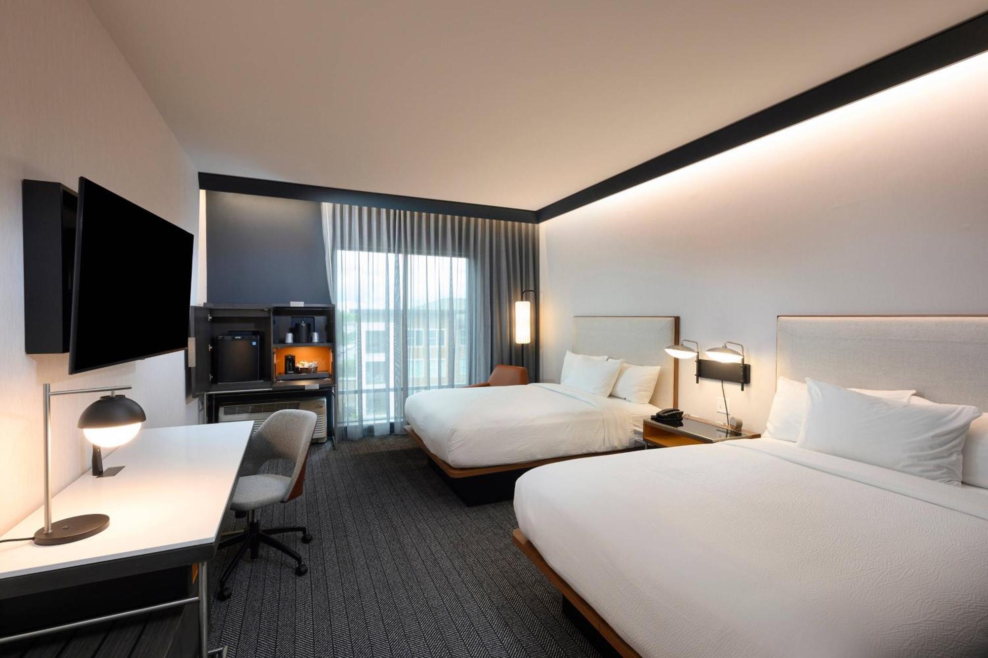 Courtyard By Marriott Charlotte Waverly Ballantyne Εξωτερικό φωτογραφία